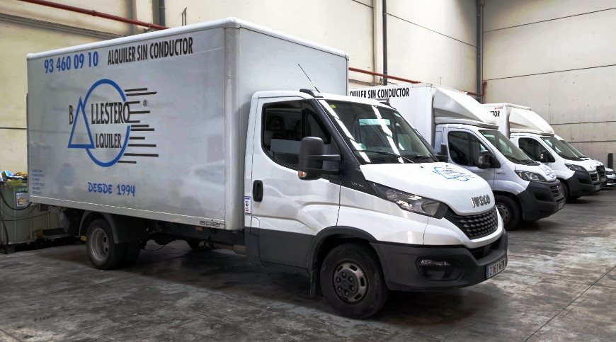 alquiler furgones y furgonetas alquiler furgones furgonetas Badalona